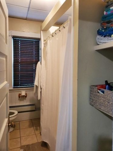 335 Ashley Blvd, New Bedford MA 02746-1864 exterior