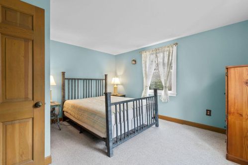 15 Highland Rd, Eastham MA 02642-3302 exterior