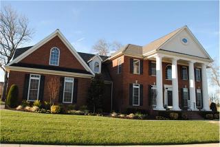 304 Fannis Cir, Gallatin, TN 37066-6728