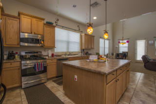 3832 Constance Way, Phoenix AZ  85042-7222 exterior