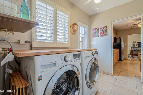 839 Edgemont Ave, Phoenix AZ 85035-1735 exterior