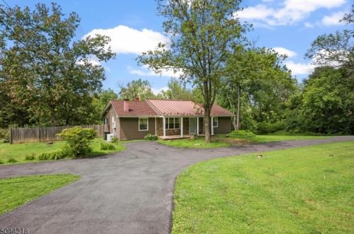 201 Bellis Rd, Milford, NJ 08848-1747