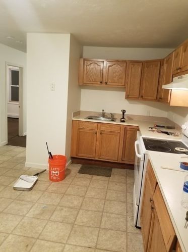 55 Pln St, Taunton MA 02780-4980 exterior