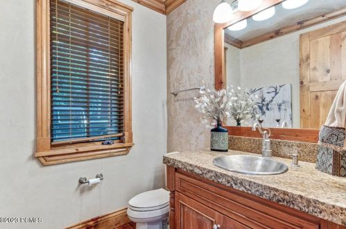 4712 Pace Dr, Park City UT 84098-6631 exterior