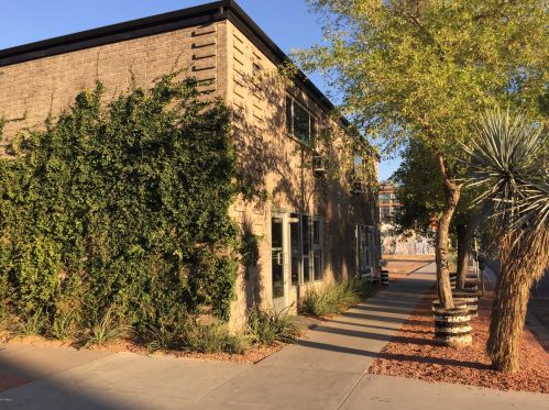 821 3rd St, Phoenix, AZ 85004-2071