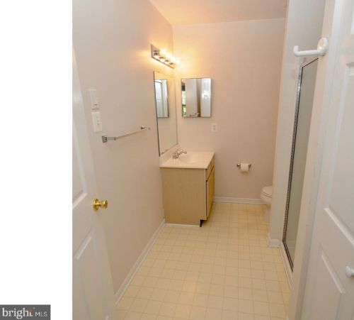 1304 Tristram Cir, West Deptford NJ 08051-2256 exterior