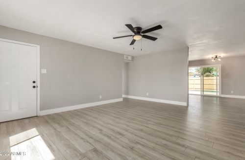 5227 47 St, Phoenix AZ 85040-4159 exterior