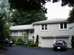 18 Broken Tree Rd, Newton, MA 02459-3448