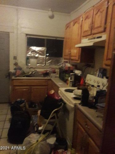 2013 Adams St, Phoenix AZ  85009-5238 exterior