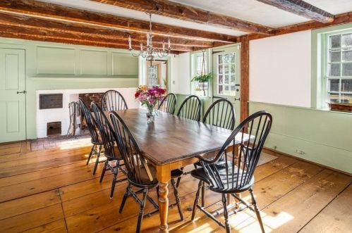 691 River St, Hingham MA 02061-2214 exterior