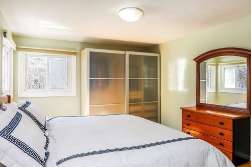 14 Selwyn Rd, Newton MA 02461-2142 exterior