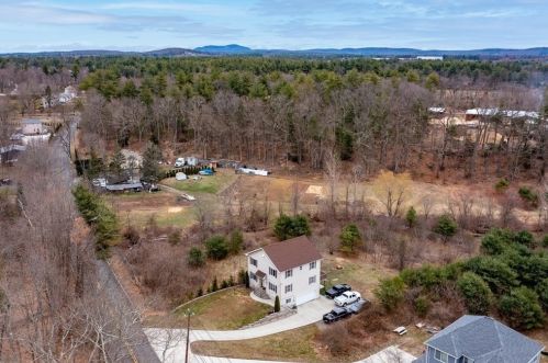 23 Russellville Rd, Montgomery MA 01085-1187 exterior