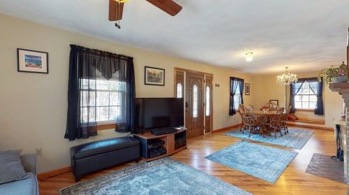 20 Glendale St, Worcester MA 01602-2841 exterior