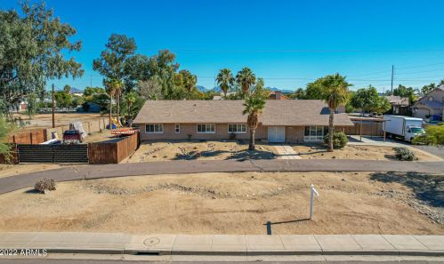 18739 30th St, Phoenix AZ  85050-3409 exterior