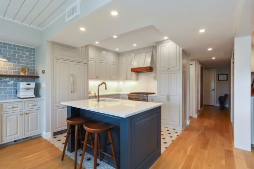 5 Ketch Ln, Quincy MA 02171 exterior