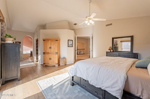 1368 Desert Flower Ln, Phoenix AZ  85048-5928 exterior