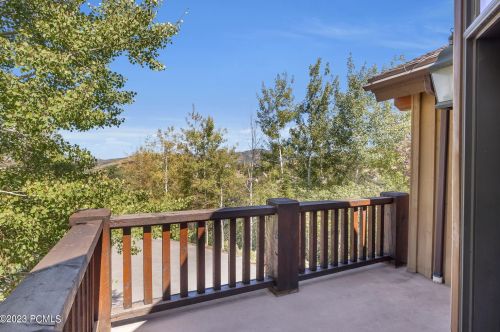 3341 Buckboard Dr, Park City UT 84098-5304 exterior