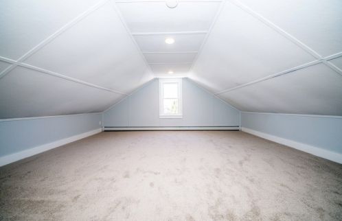 527 Oliver St, New Bedford MA  02745-1435 exterior