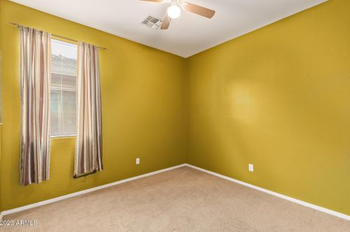 6715 37 Dr, Phoenix AZ 85053-3749 exterior