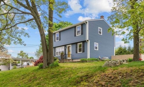 267 Chavenson St, Fall River MA 02723-2701 exterior