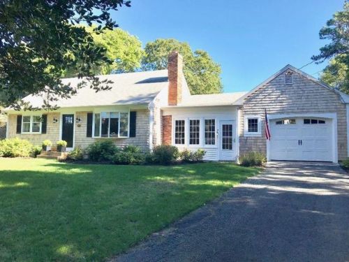 262 Old Queen Anne Rd, Chatham MA  02633-1531 exterior