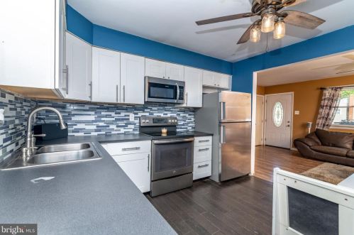 119 Military Dr, West Deptford NJ 08063-1506 exterior