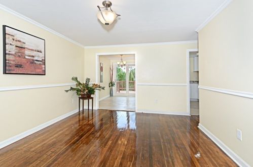 97 Floral St, Shrewsbury MA  01545-3225 exterior