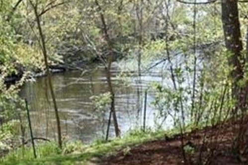 173 Oak St, Newton MA 02464-1455 exterior