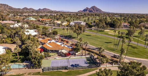 57 Biltmore Est, Phoenix, AZ 85016-2825