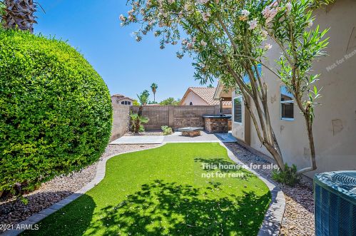 4520 Bighorn Ave, Phoenix AZ  85044-4957 exterior