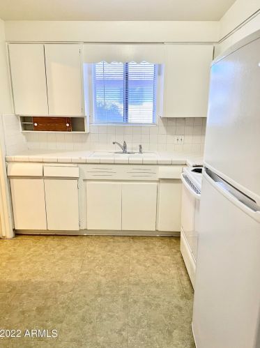 3729 Dunlap Ave, Phoenix AZ 85020-3025 exterior