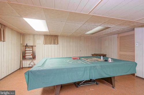 616 Chestnut Ave, West Deptford NJ 08097-1604 exterior