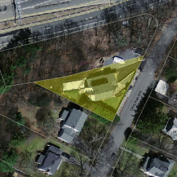 11 Oakland Ave, Newton MA 02466-1704 aerial view