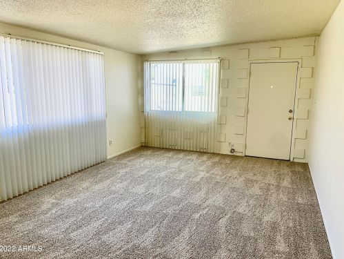 3729 Dunlap Ave, Phoenix AZ 85020-3025 exterior