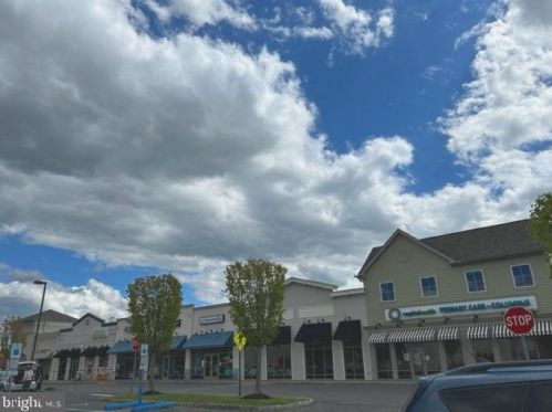 5 Wheatfield Ct, Columbus NJ  08022-1977 exterior