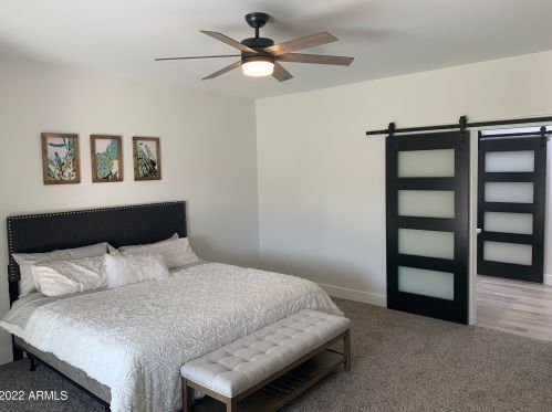 2022 22 Pl, Phoenix AZ 85042-8100 exterior