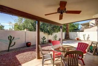 2523 Paradise Dr, Phoenix AZ  85028-1130 exterior