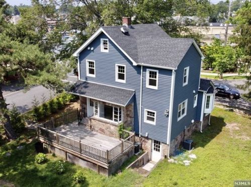 56 Madison Ave, Cresskill NJ  07626-2112 exterior