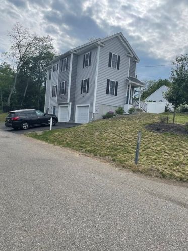 505 Salisbury St, Worcester MA  01609-1307 exterior