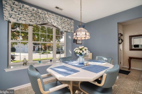 125 Sandpiper Ln, West Deptford NJ 08086-2196 exterior