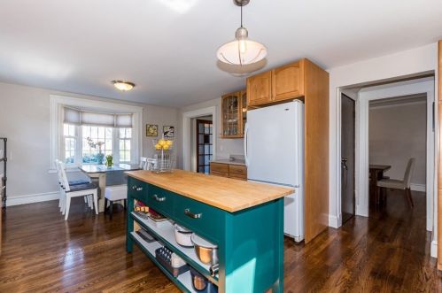 399 Mt Vernon St, Dedham MA 02026-3631 exterior