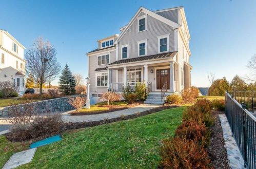 6 Lillian Ln, Arlington, MA 02474-3069