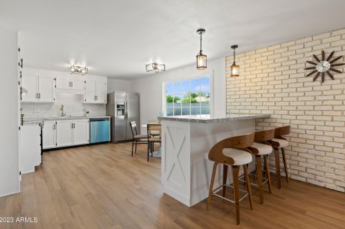 3926 Andorra Dr, Phoenix AZ  85032-6612 exterior