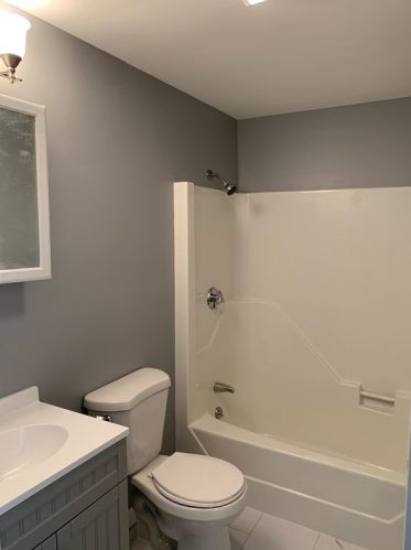 1261 Church St, New Bedford, MA 02745-1725