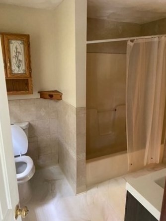 235 Ice House Rd, Taunton MA  02780-7293 exterior