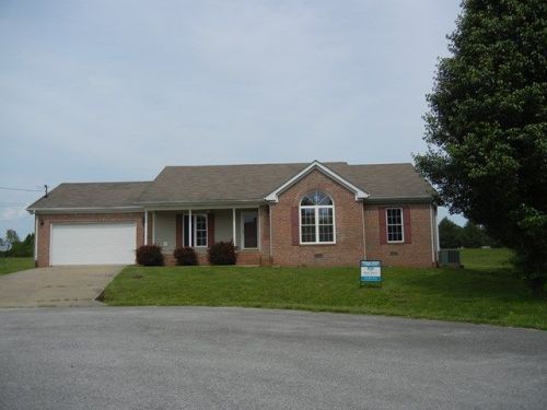 110 Hillview Ct, Hopkinsville, KY 42240-8702