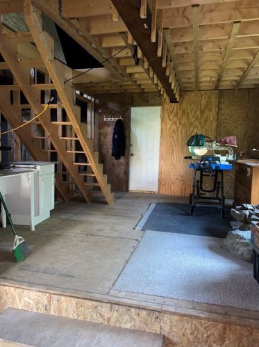 298 Central St, East Bridgewater MA 02333-2018 exterior