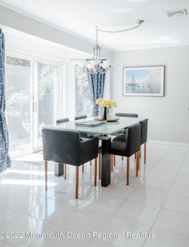 97 Mitchell Pl, Little Silver NJ 07739-1653 exterior