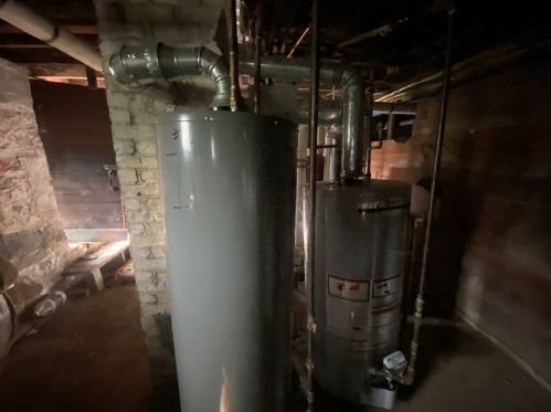 7 Kendall St, Worcester MA 01605-2715 exterior