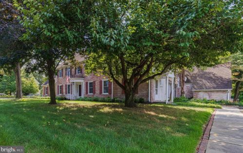 605 Delaware St, West Deptford NJ  08096-1576 exterior